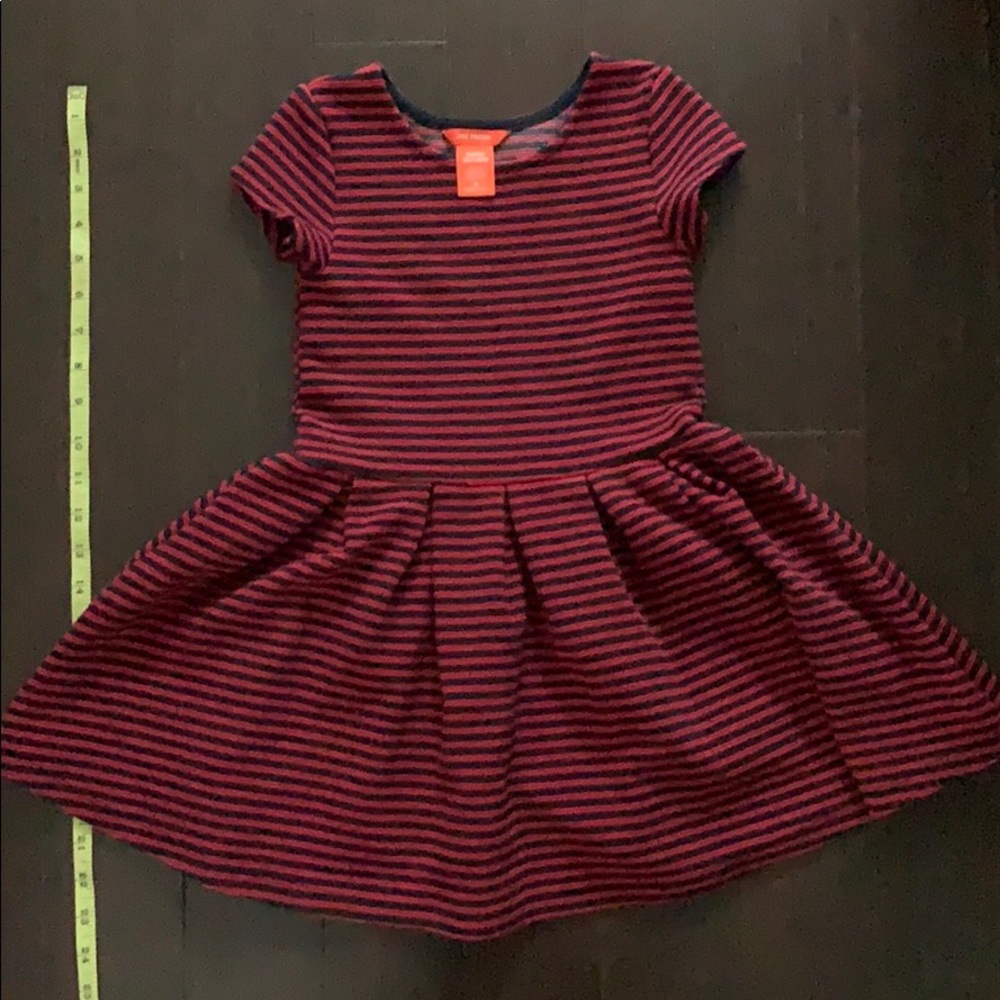 Short sleeve dress